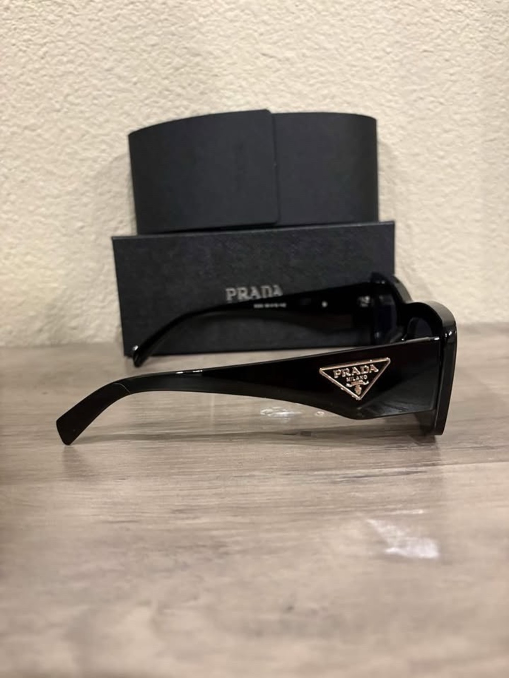 Prada Black Sunglasses - Picture 4 of 4